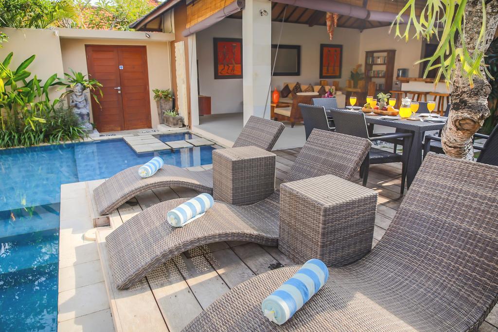 Samana Villas Legian Buitenkant foto