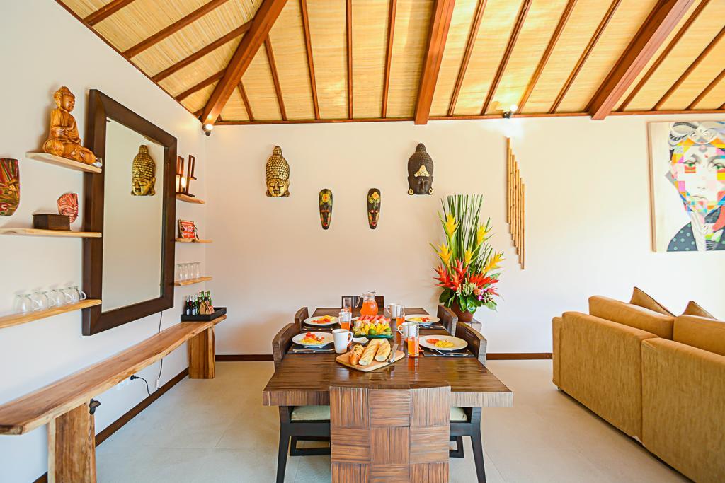 Samana Villas Legian Buitenkant foto