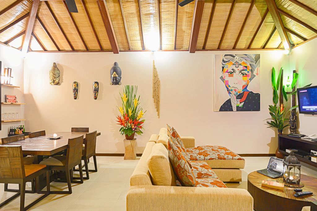 Samana Villas Legian Buitenkant foto